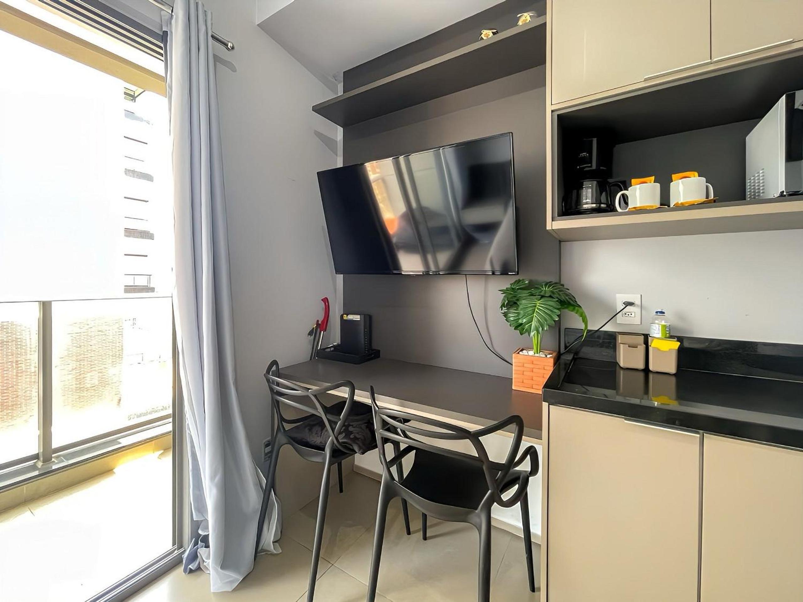 Belint Bela Cintra: 5 minutes from Paulista with rooftop pool