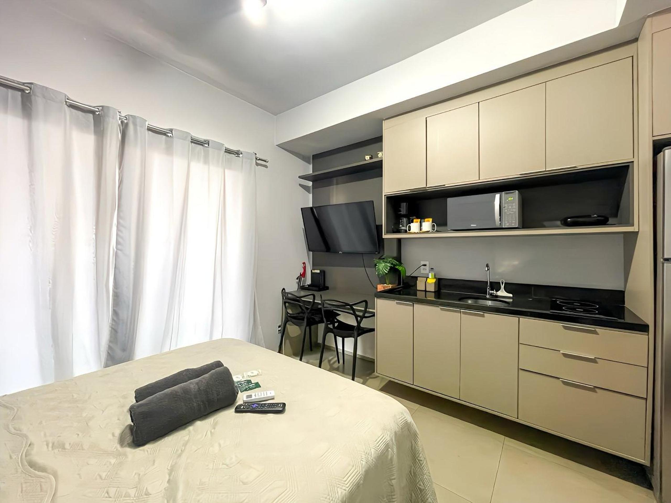 Belint Bela Cintra: 5 minutes from Paulista with rooftop pool