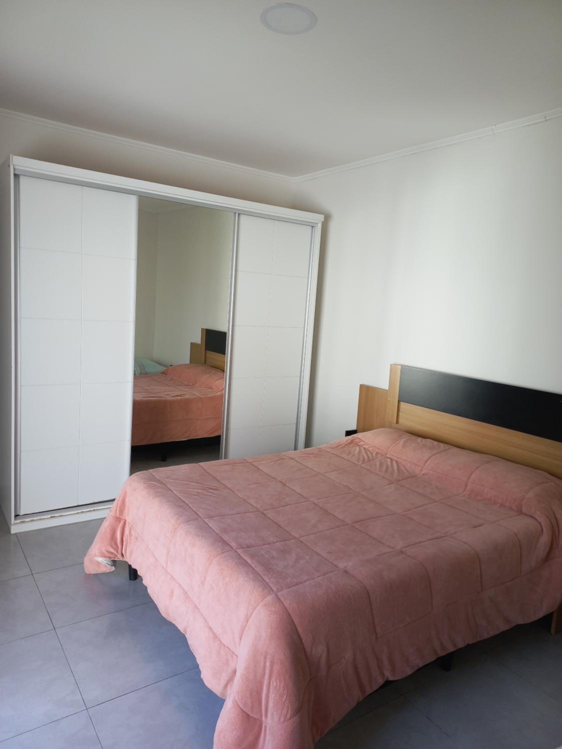 Casa amplia y bien ubicada