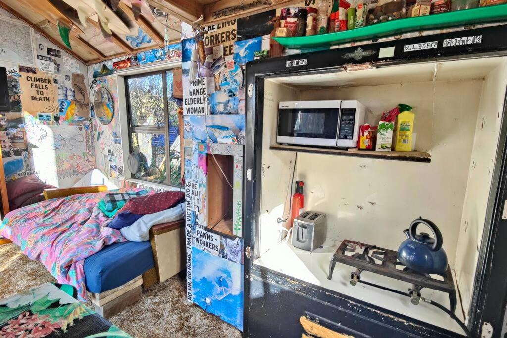 Riverton Surf Shack view 3