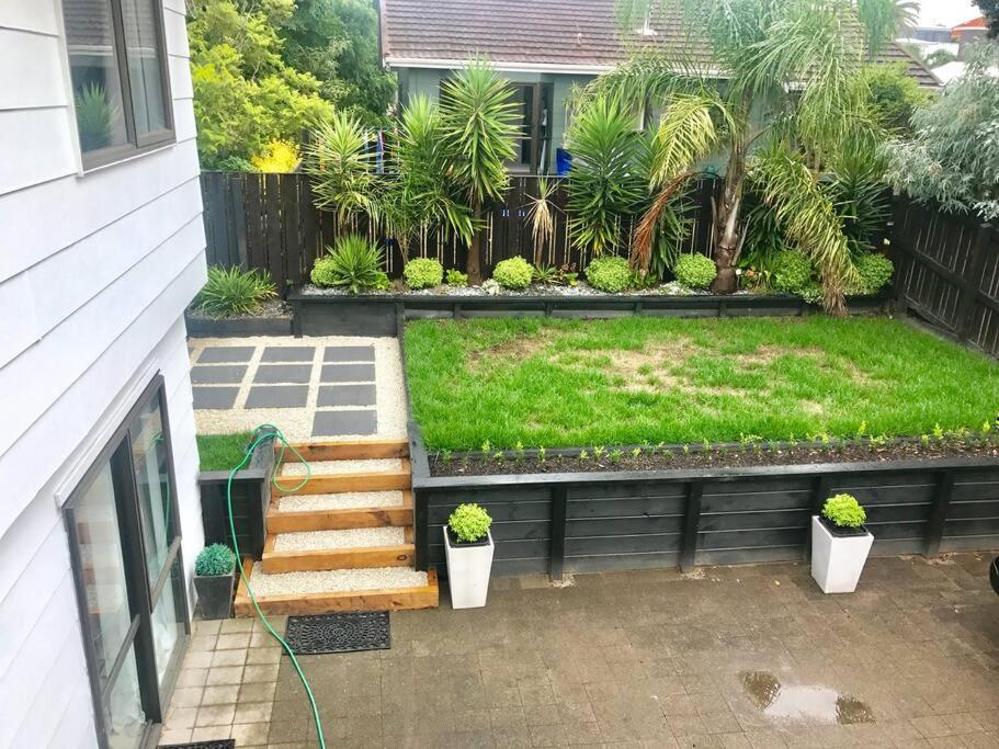 The Mount Beach Surfers batch 3 bedrooms view 5