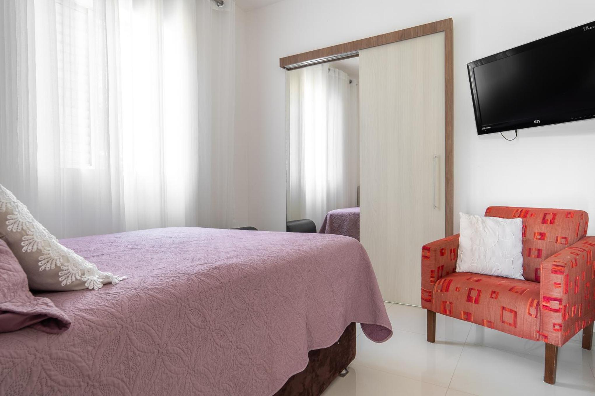 3Qts a 200m da PRAIA DO FORTE com GARAGEM, Varandas e Wi-fi