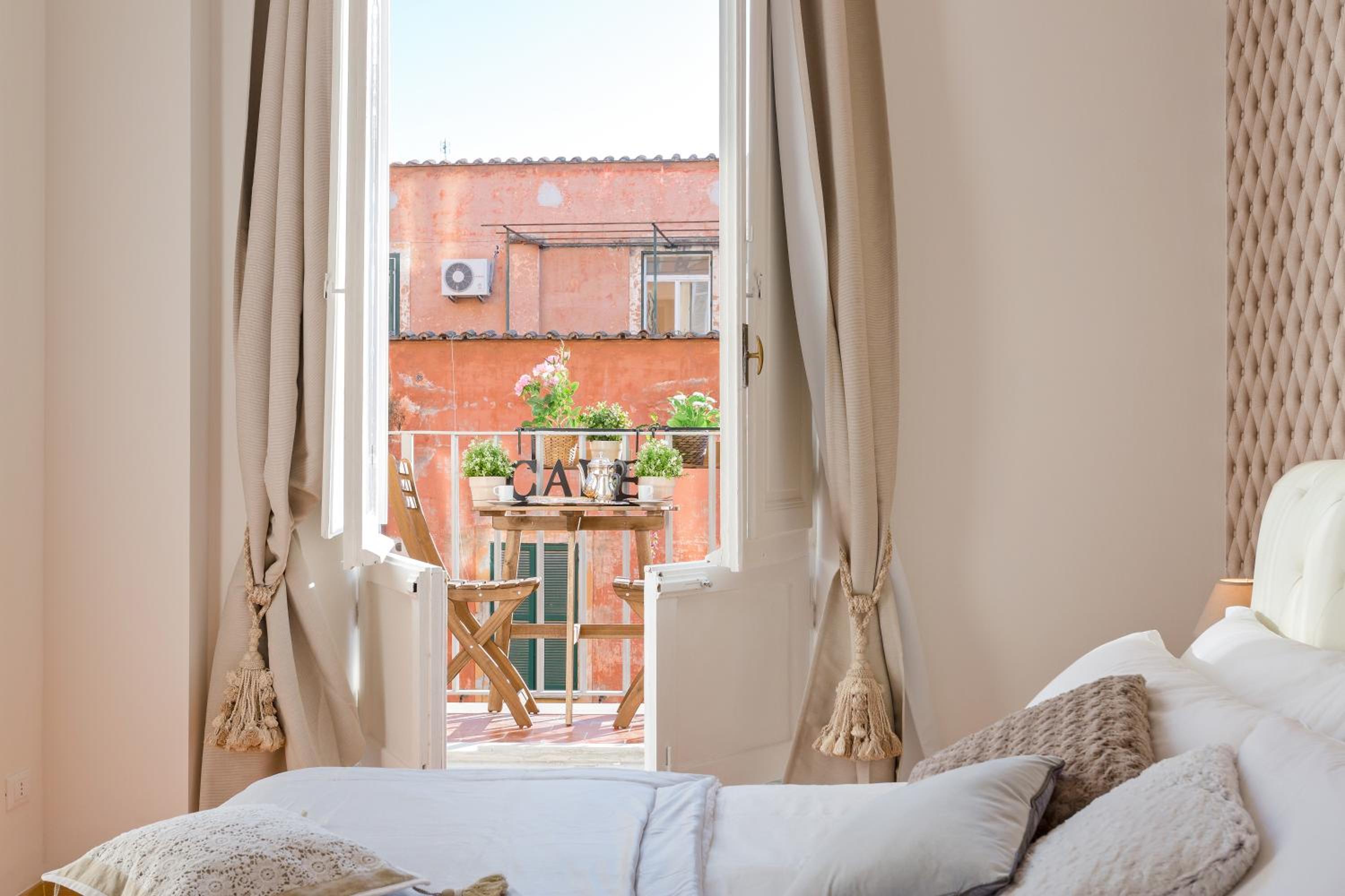 TownHouse by the Spanish Steps photo 2