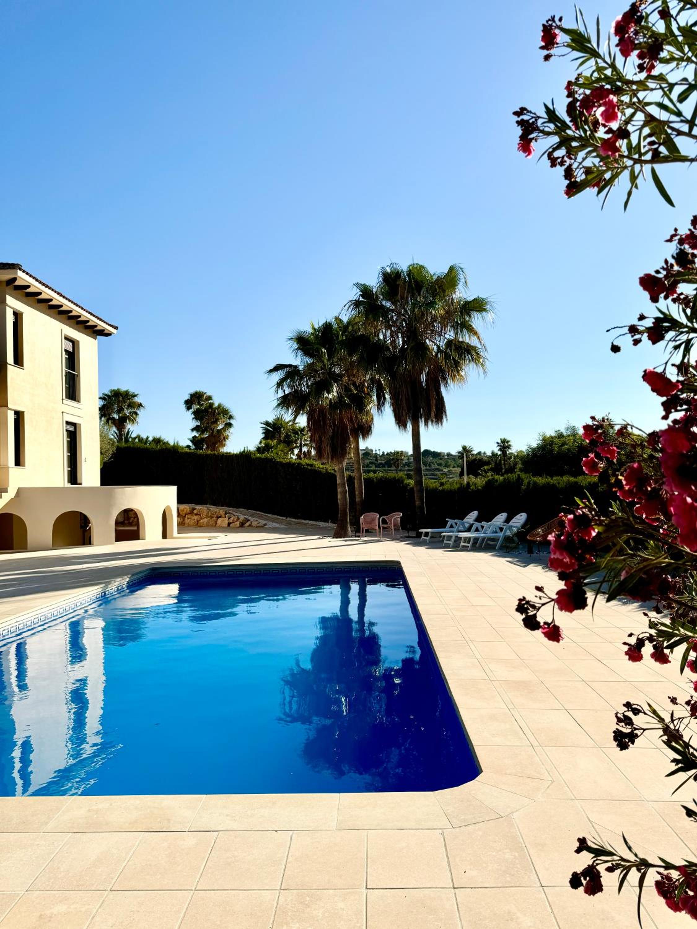 Luxury villa pool&beach paradise