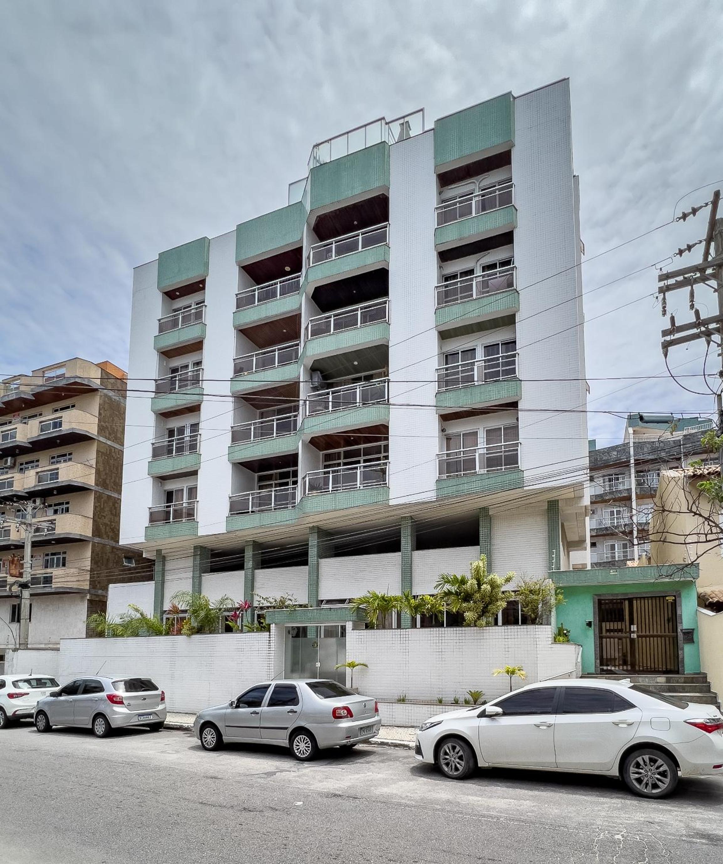 3Qts a 200m da PRAIA DO FORTE com GARAGEM, Varandas e Wi-fi