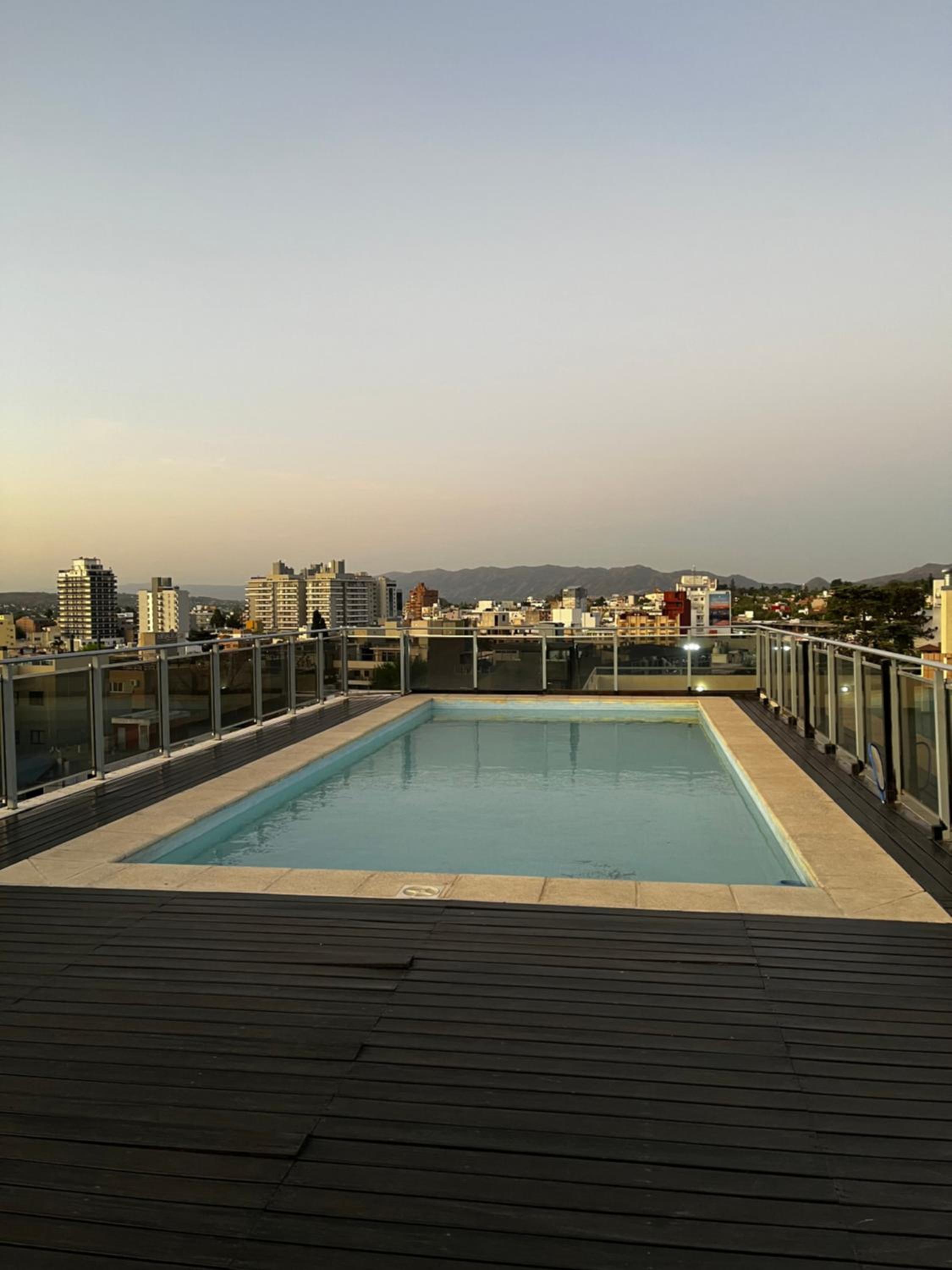 Departamento de Categoría, 2 dormitorios y 2 baños, hasta 5 personas