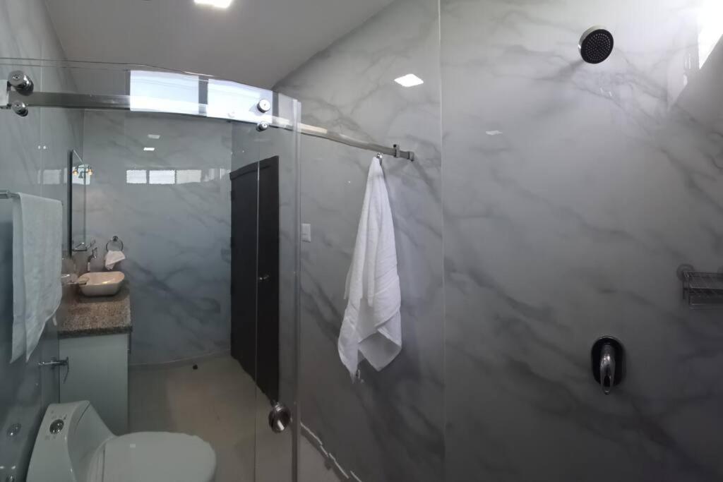 Moderno departamento familiar por estrenar
