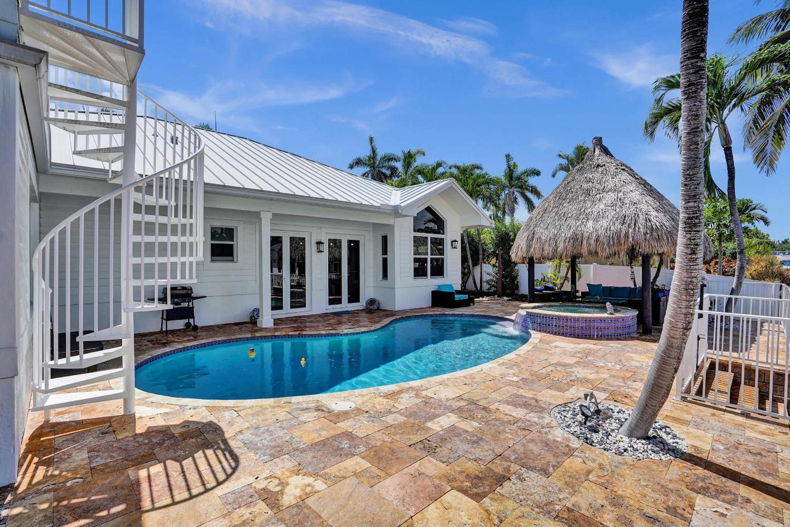 stunning waterfront villa in boca raton view 2