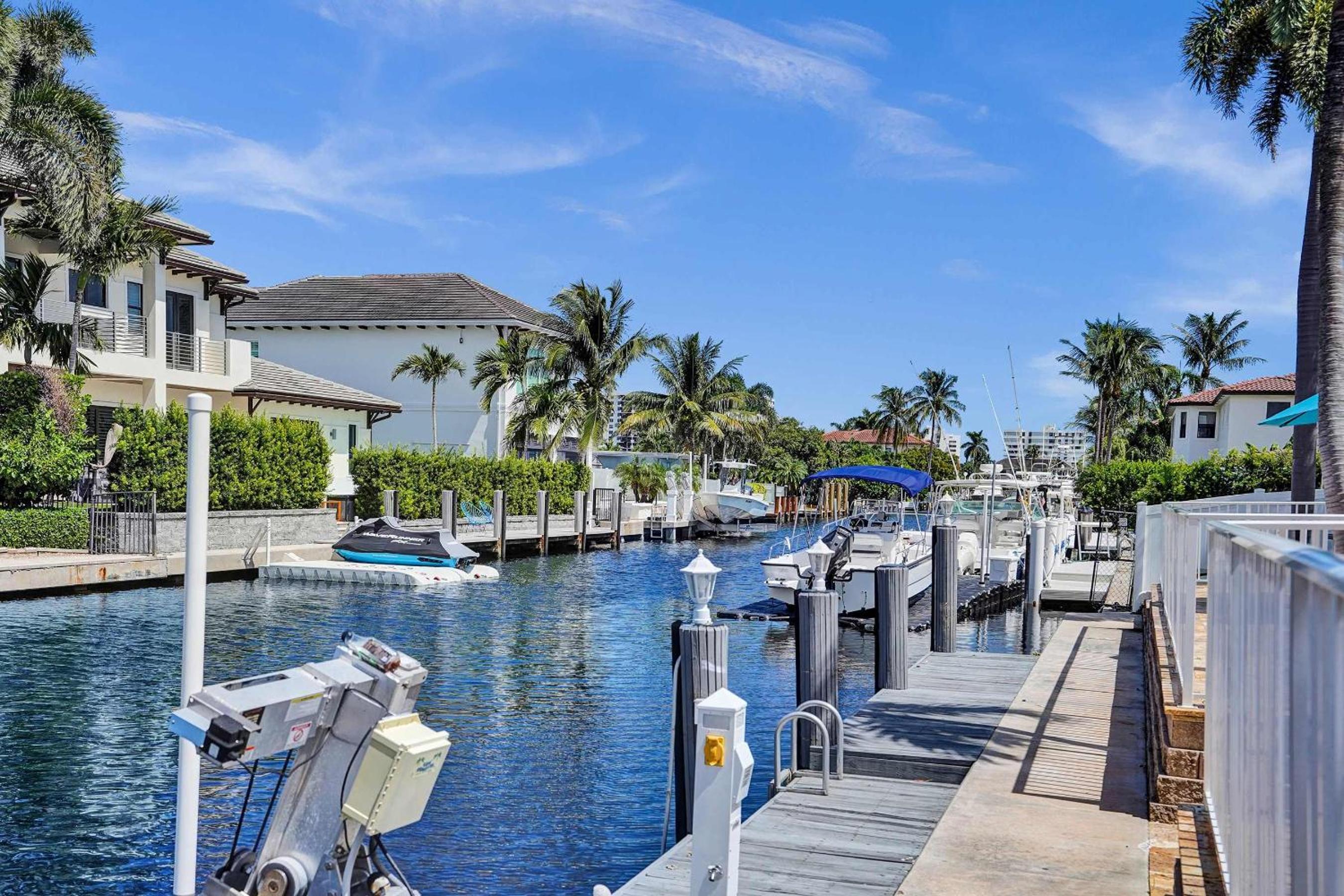 stunning waterfront villa in boca raton view 5