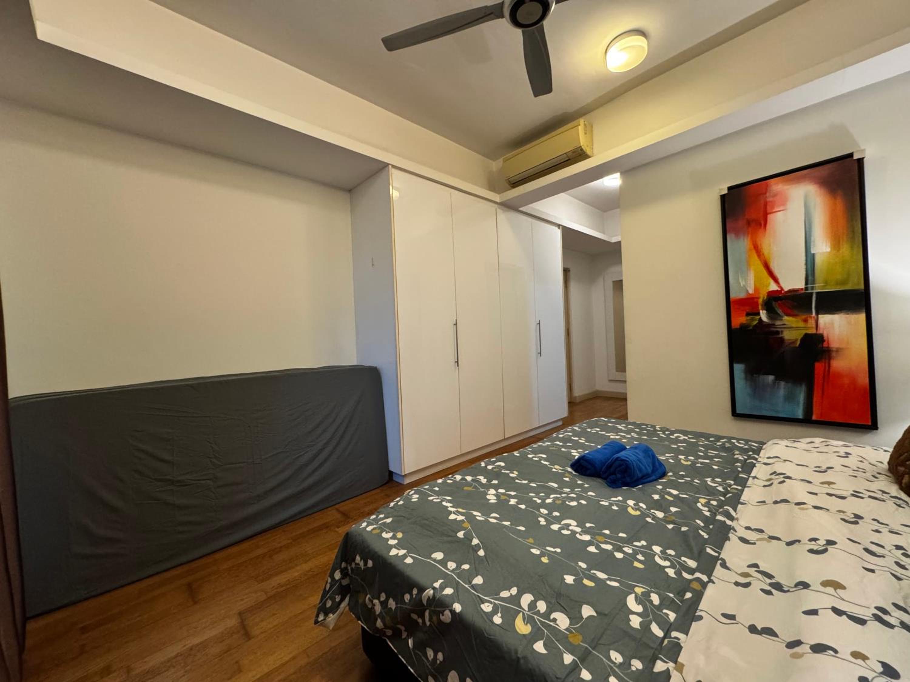 8 KLCC 5 minutes to Jalan Alor Street Bukit Bintang Pavilion 10 Pax 3R2B