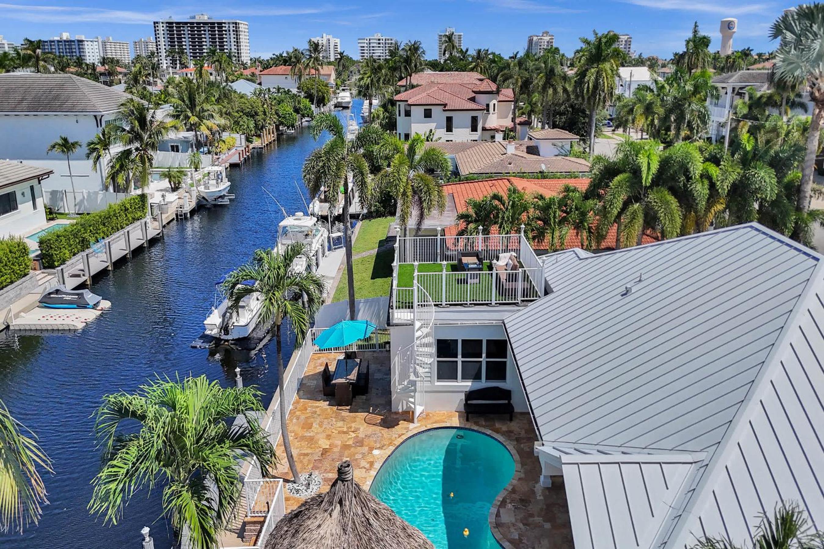 stunning waterfront villa in boca raton view 4