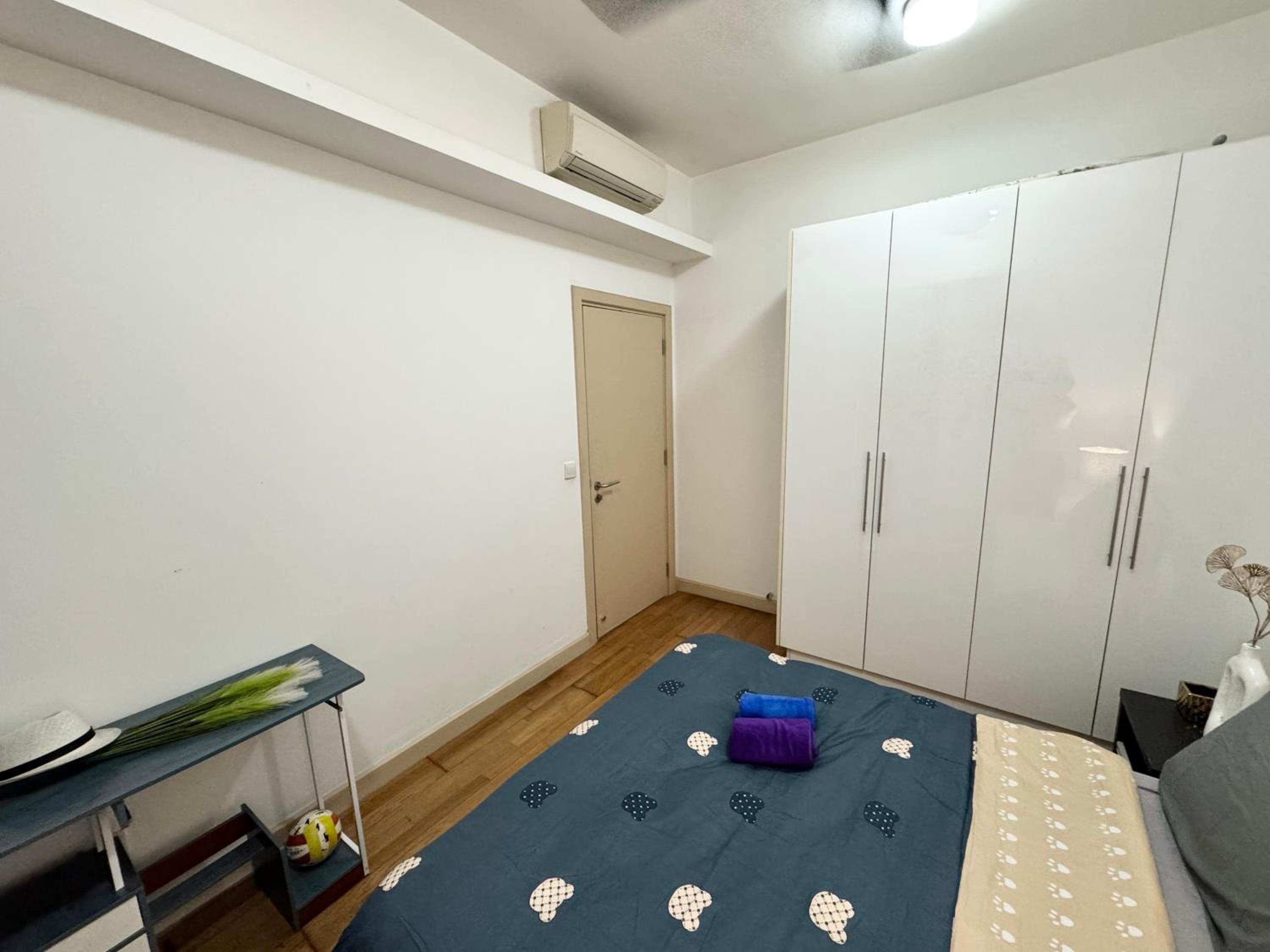8 KLCC 5 minutes to Jalan Alor Street Bukit Bintang Pavilion 10 Pax 3R2B