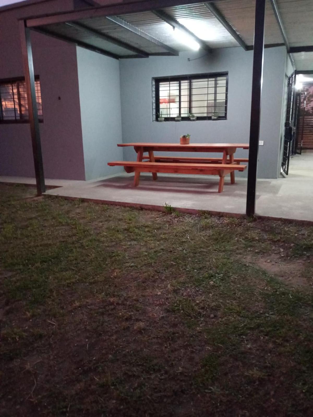 Casa con pileta Las Tardes Roldan