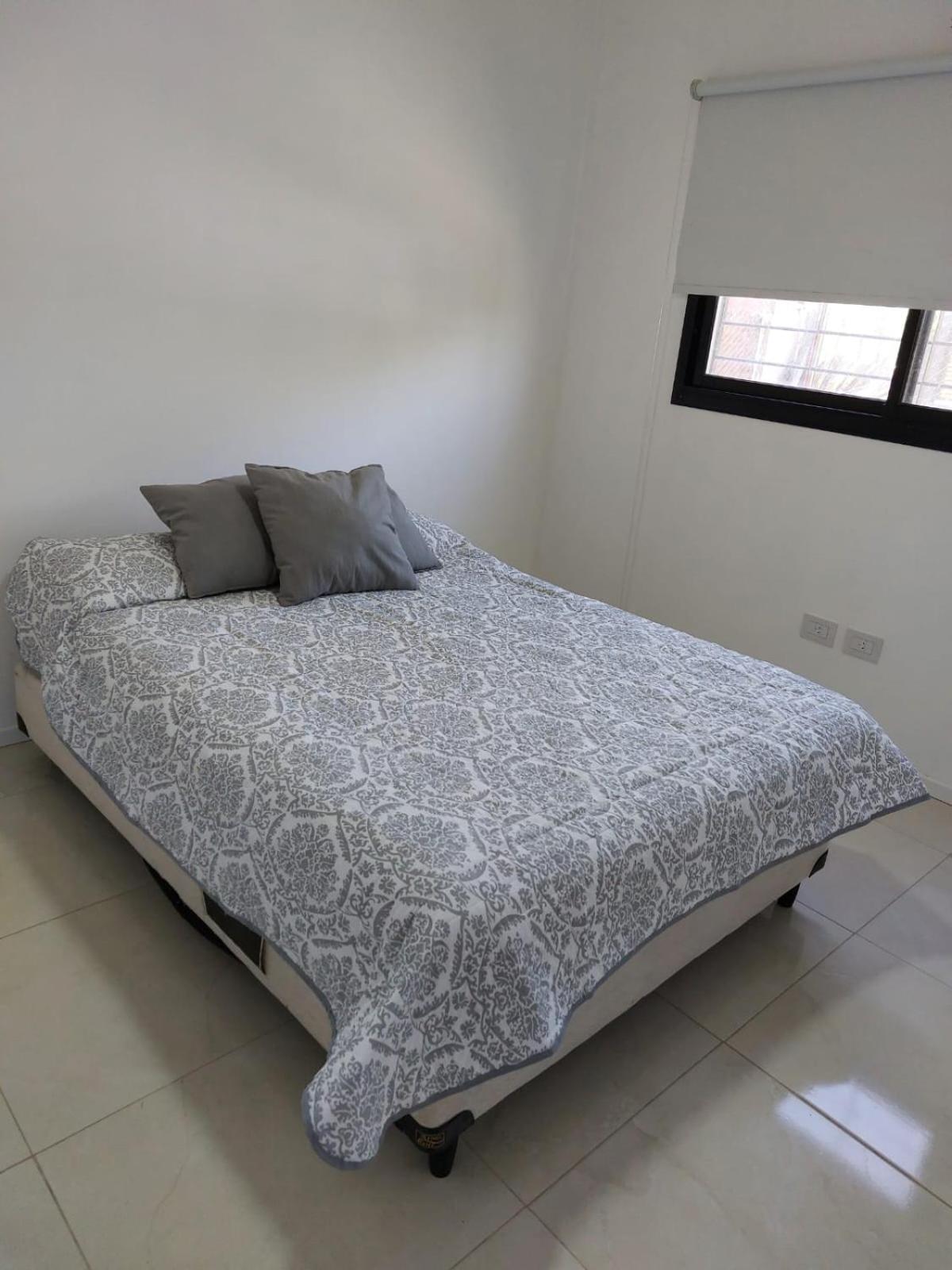Casa con pileta Las Tardes Roldan