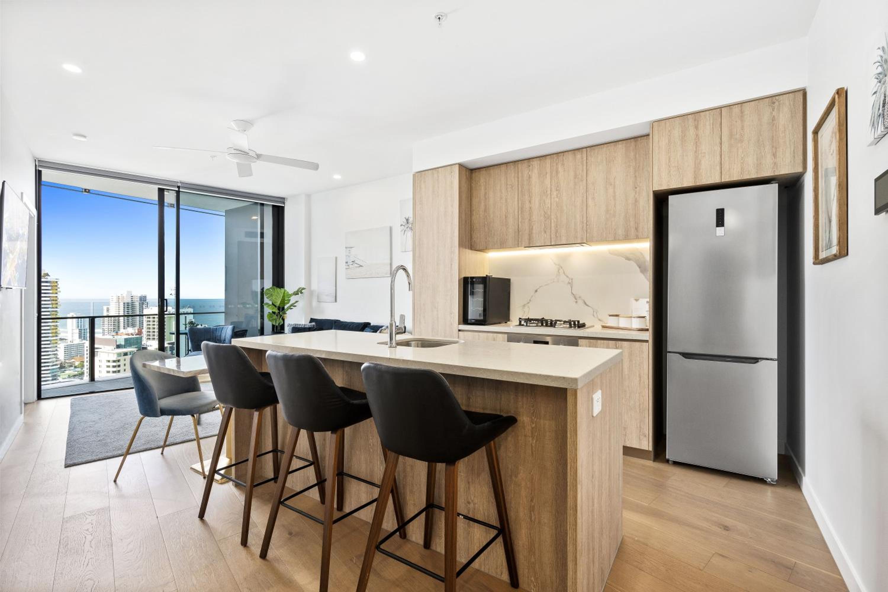 2 Bedroom 1 Bathroom Private Apartments at Casino - PAID PARKING ONLY
