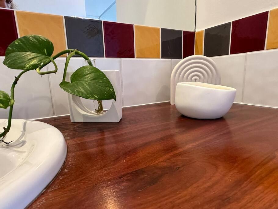 White Pebble - stylishly curated 4 bedroom home