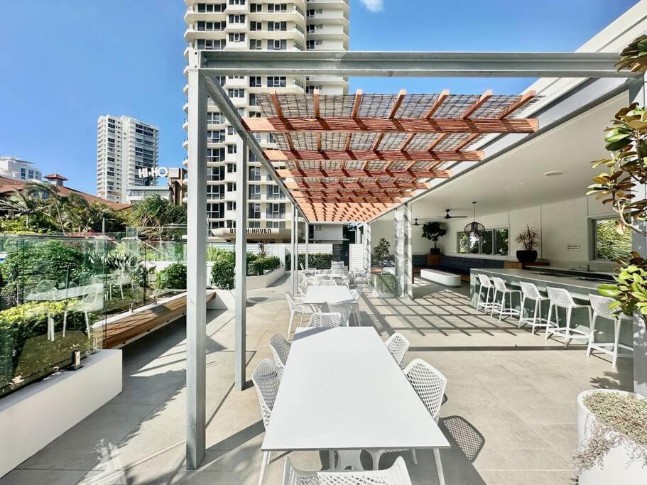 Beach Haven, 28th Floor Ocean Views