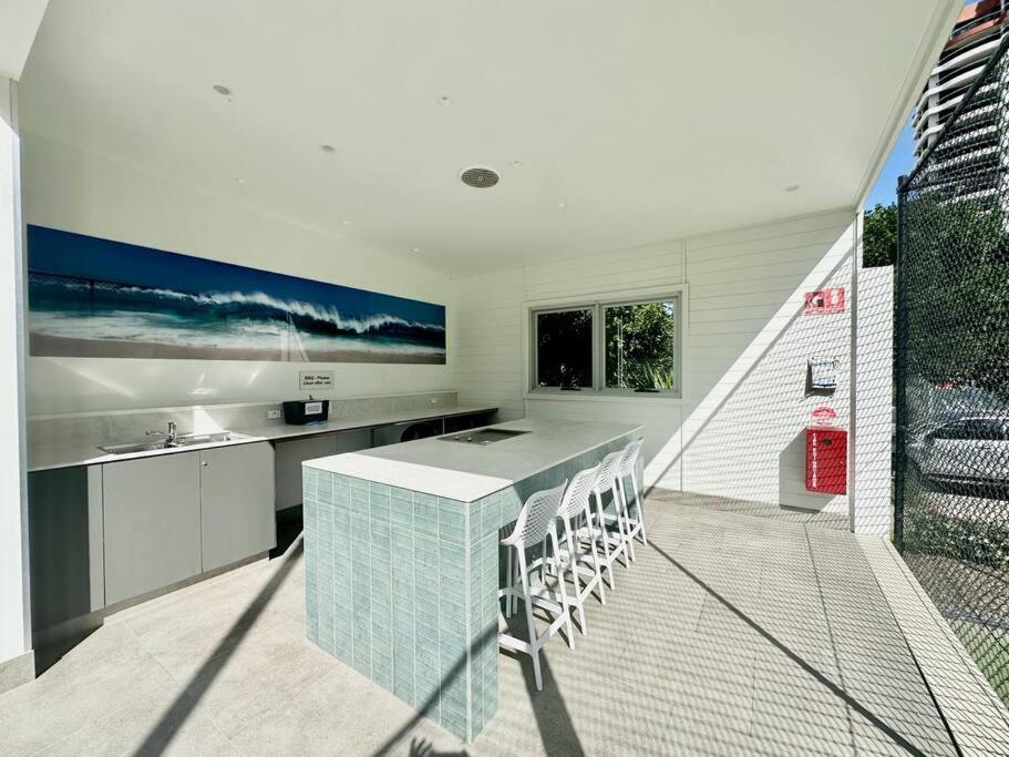 Beach Haven, 28th Floor Ocean Views