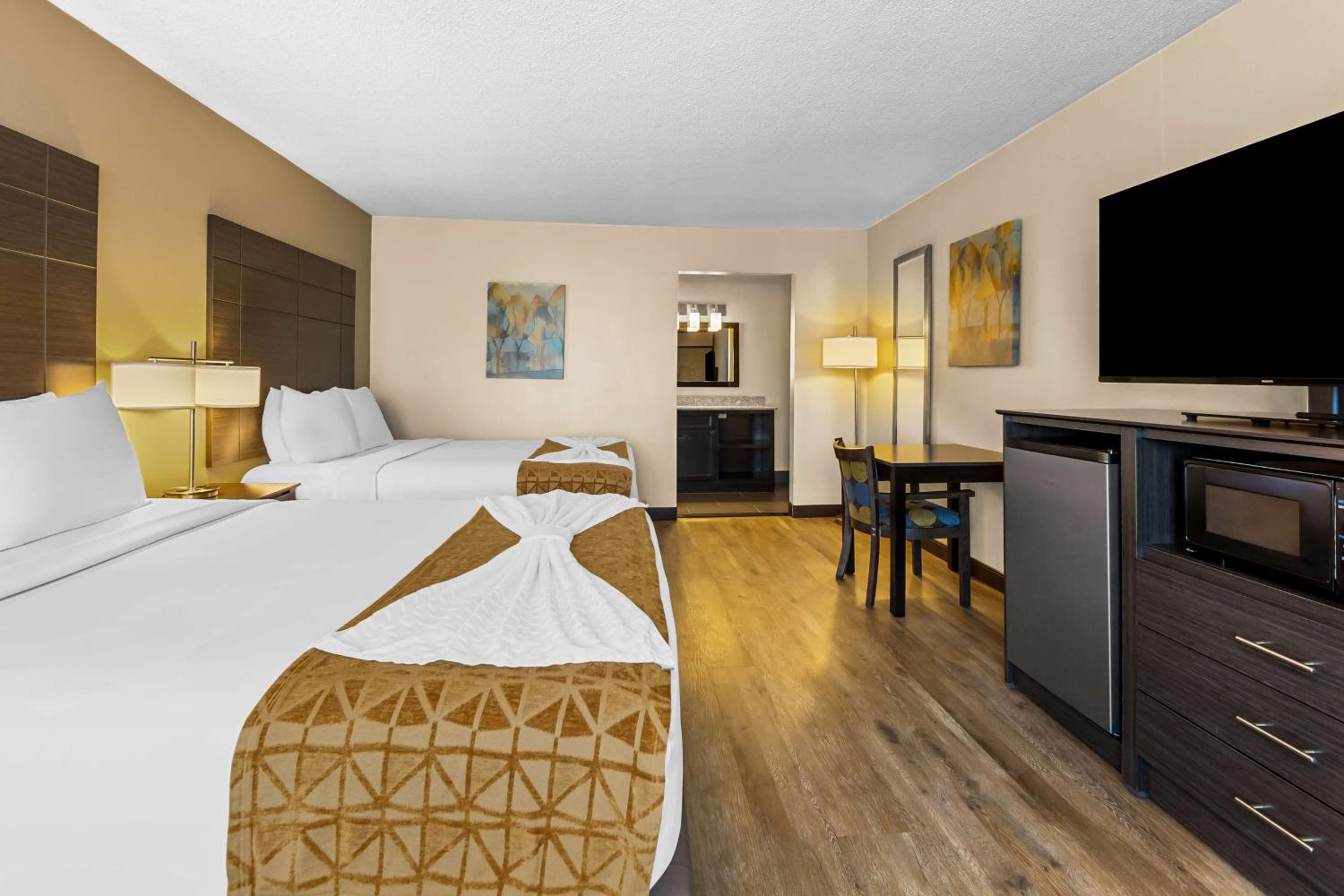 Best Western Toni Inn