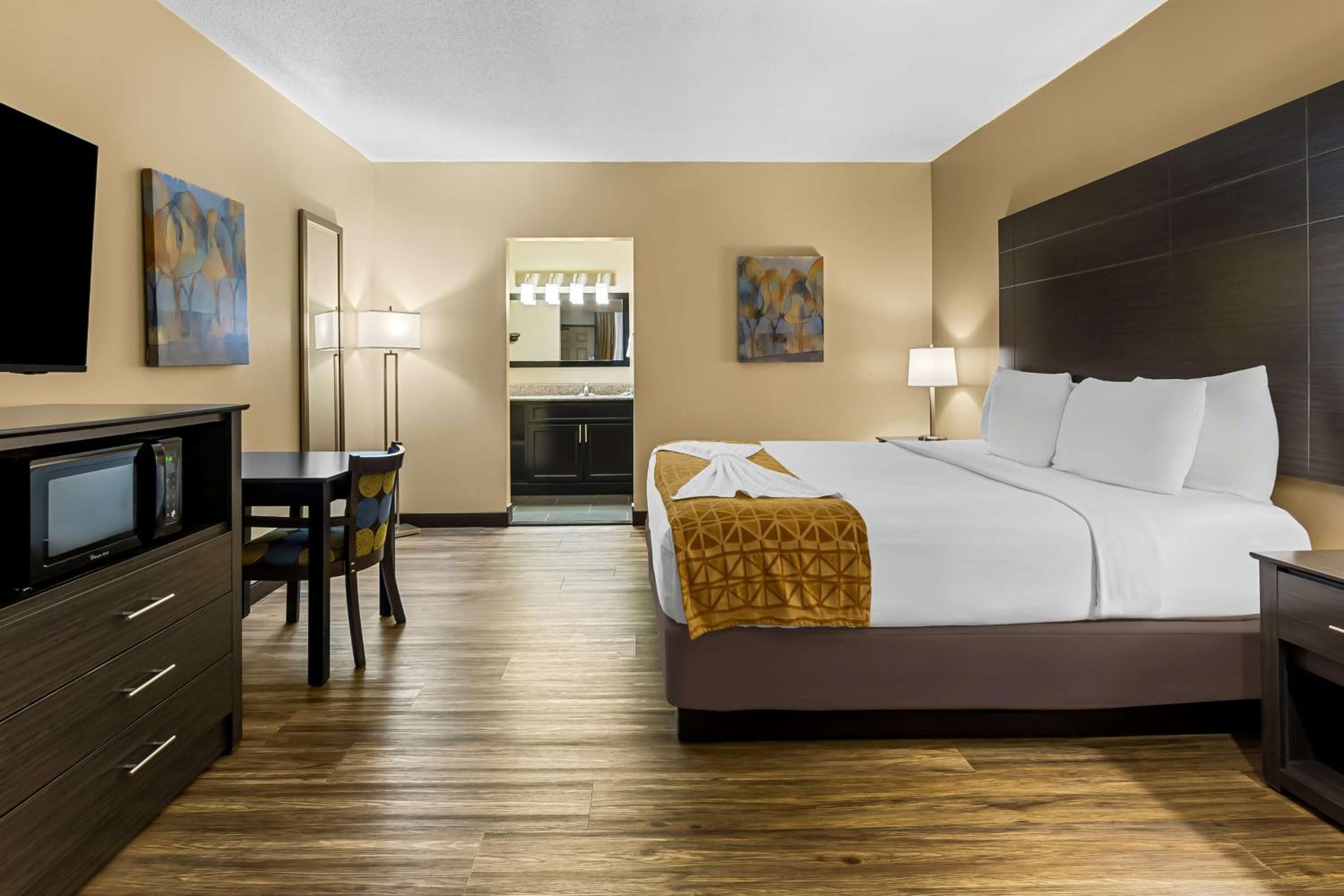 Best Western Toni Inn