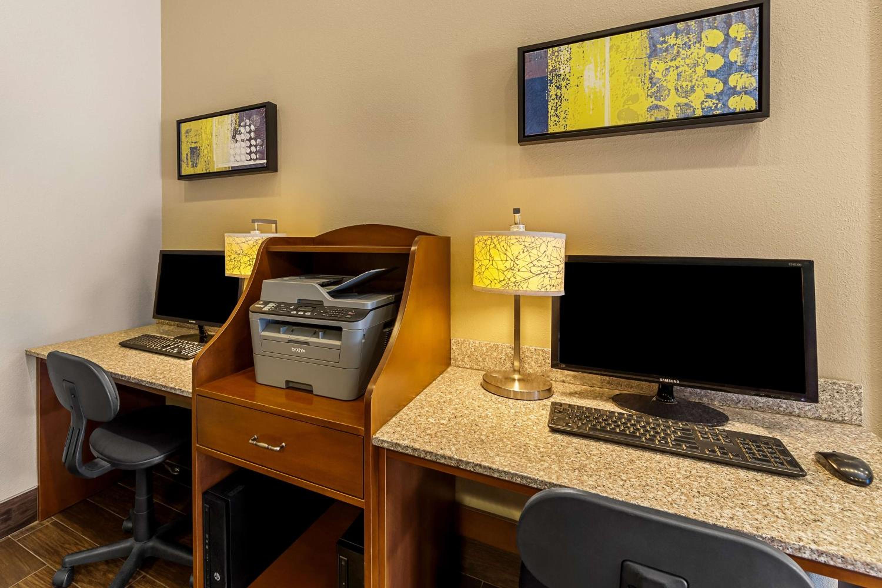 Best Western Toni Inn