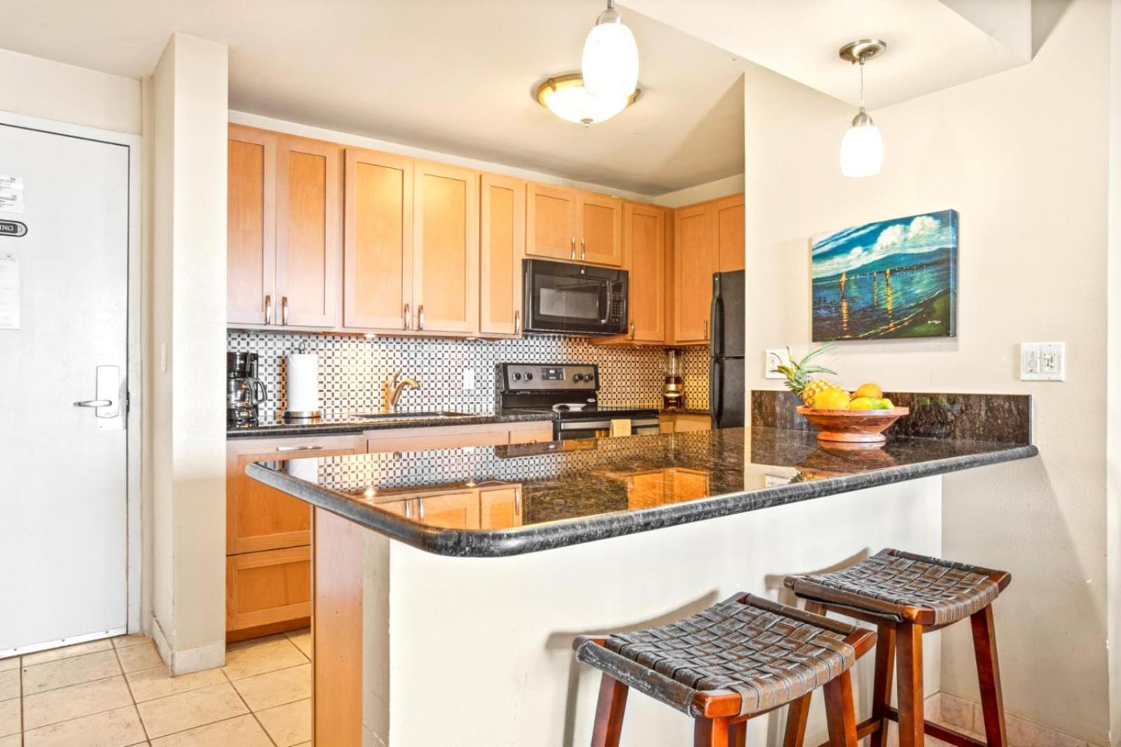 Valley Isle Resort 2-Bedroom Oceanfront 5th Floor Condo with Stunning views, Complimentary Rental Car Included! VIR-508 by KBM - Image 4