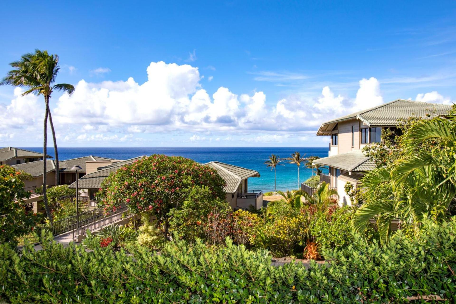 KBM Resorts: Kapalua Bay Villas KBV-17G4 Ocean Front Free Rental Car view 3