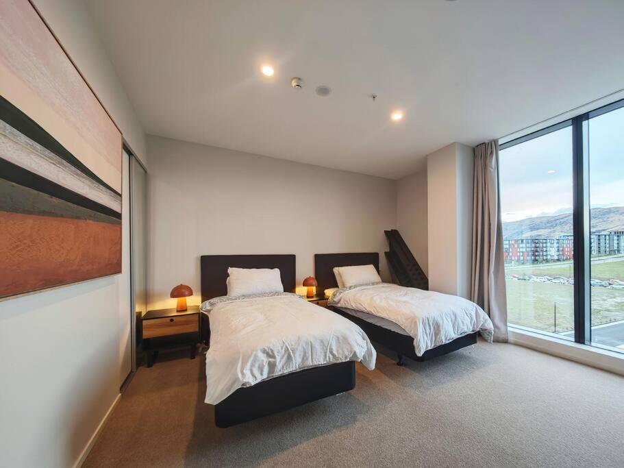 Boutique 2BR Apt-Remarkable View