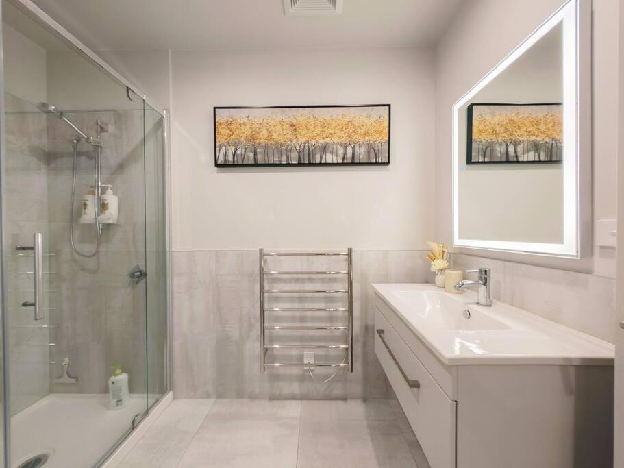 Boutique 2BR Apt-Remarkable View