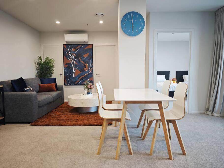 Boutique 2BR Apt-Remarkable View