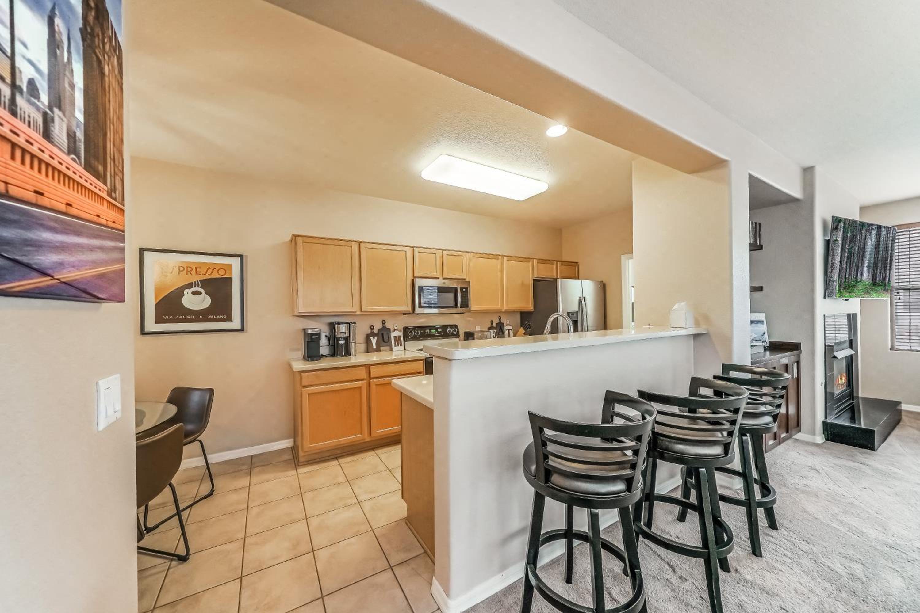Well Appointed Condo Near The Westin Kierland Spa view 5