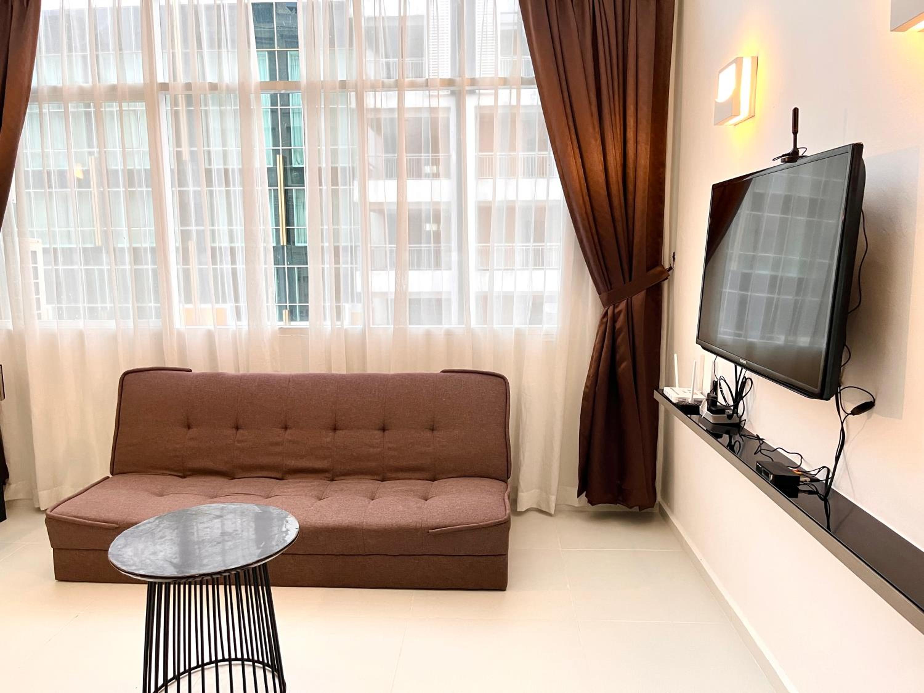HillMark Suites