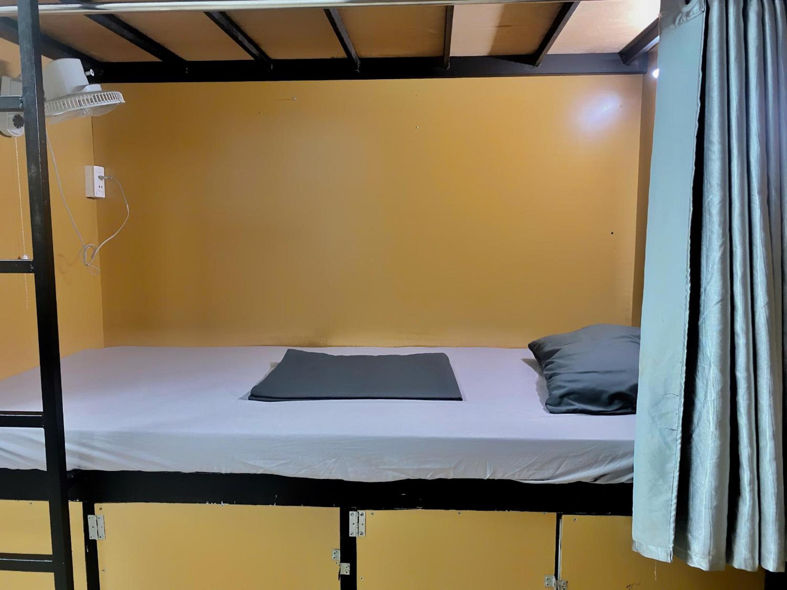 Hanoi New Comb Hostel