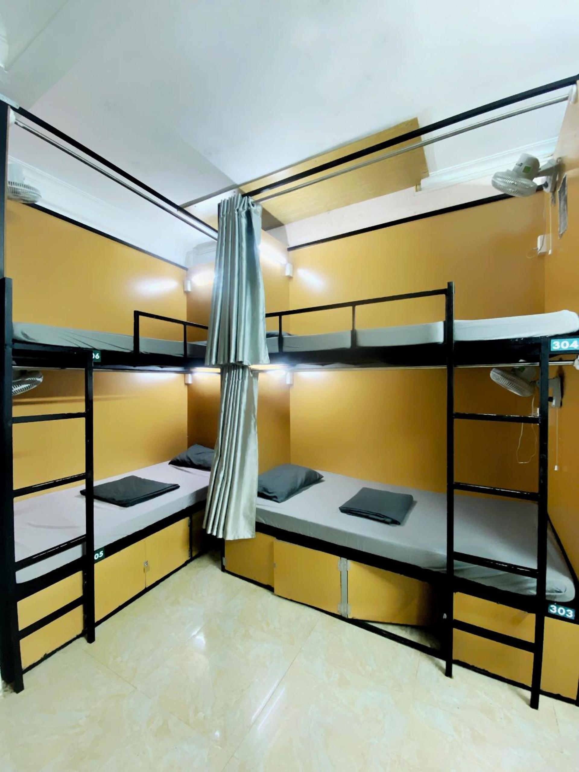 Hanoi New Comb Hostel