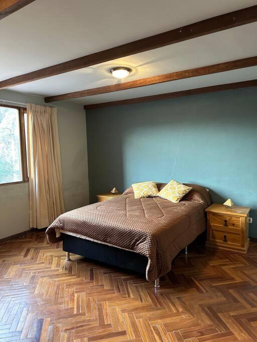 Family Country House in La Paz