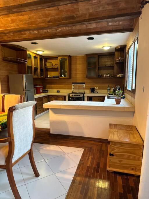 Family Country House in La Paz