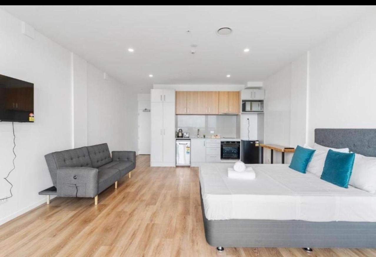 Manukau Dream Apartment view 3