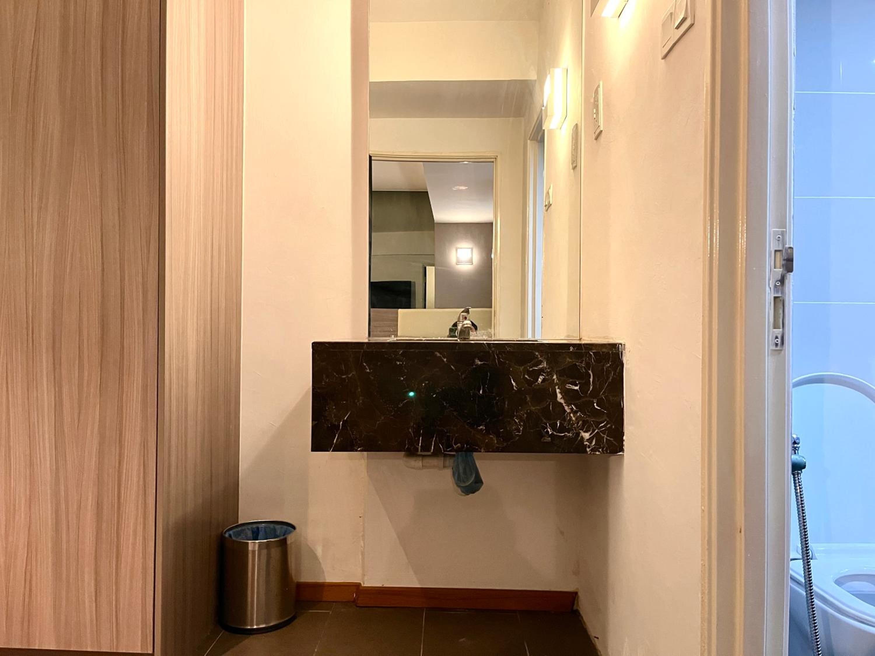 HillLand Suites