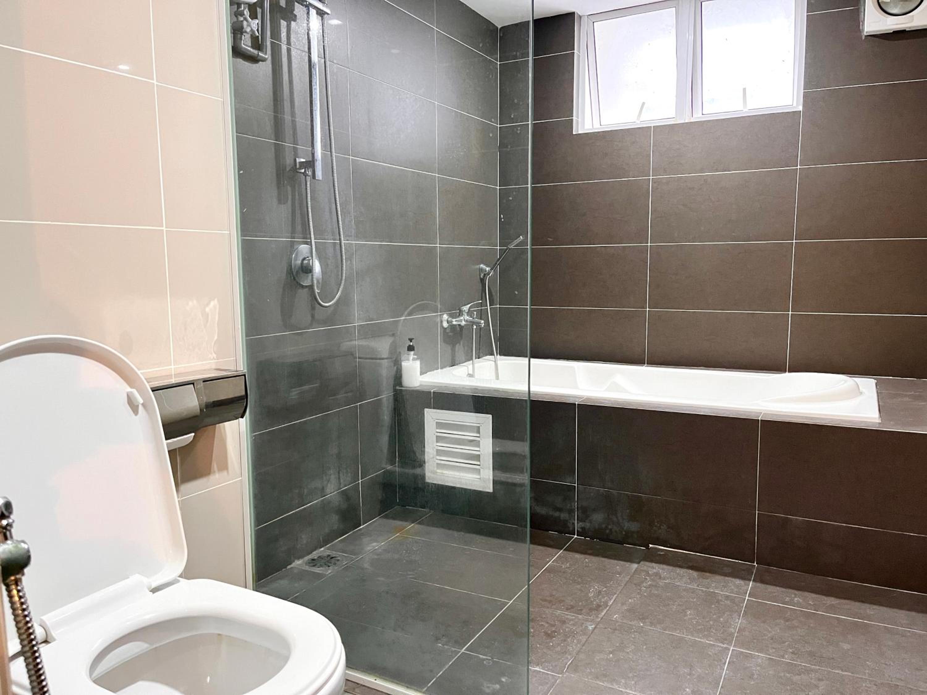 HillLand Suites