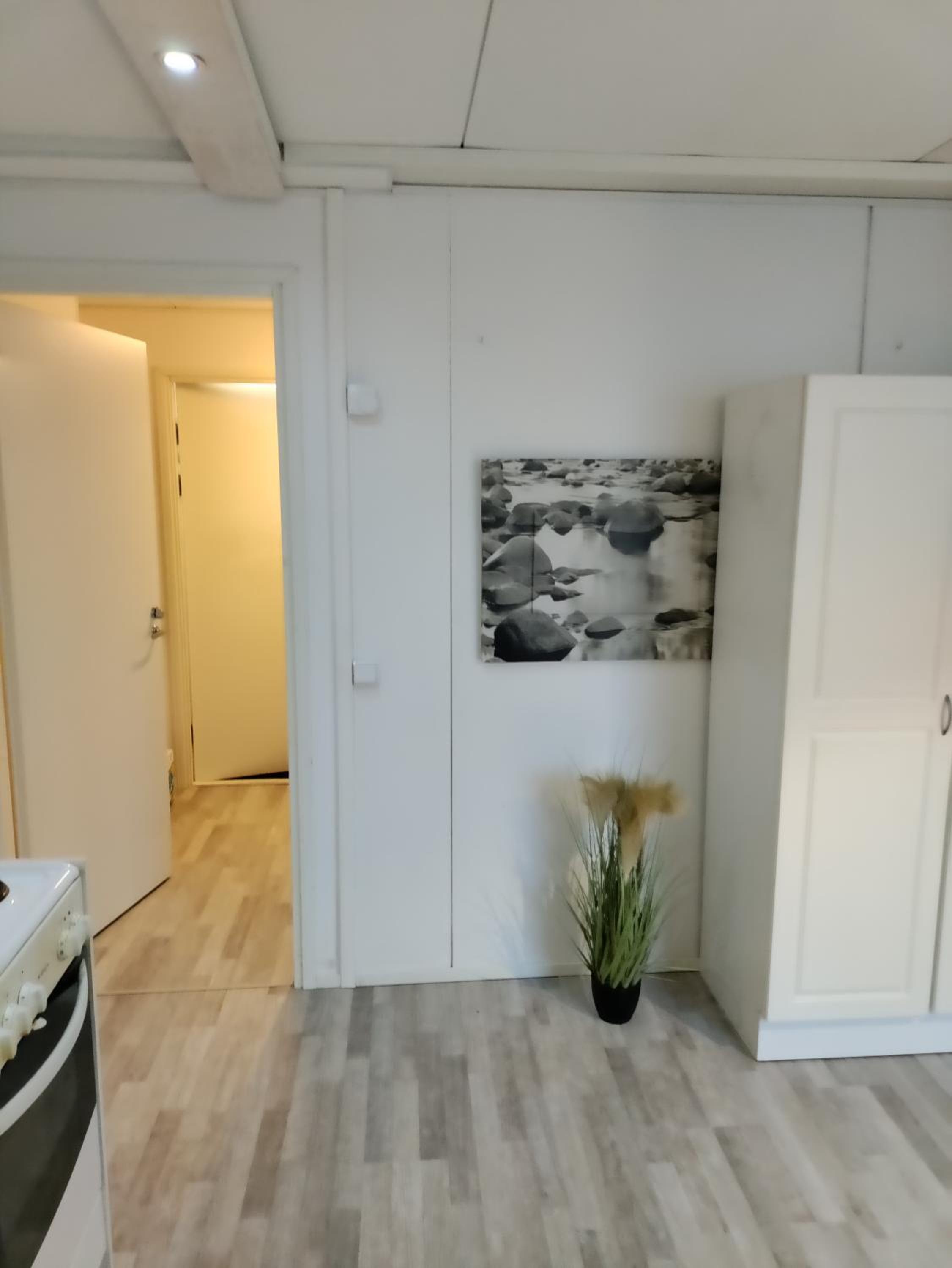 Puisto mökki