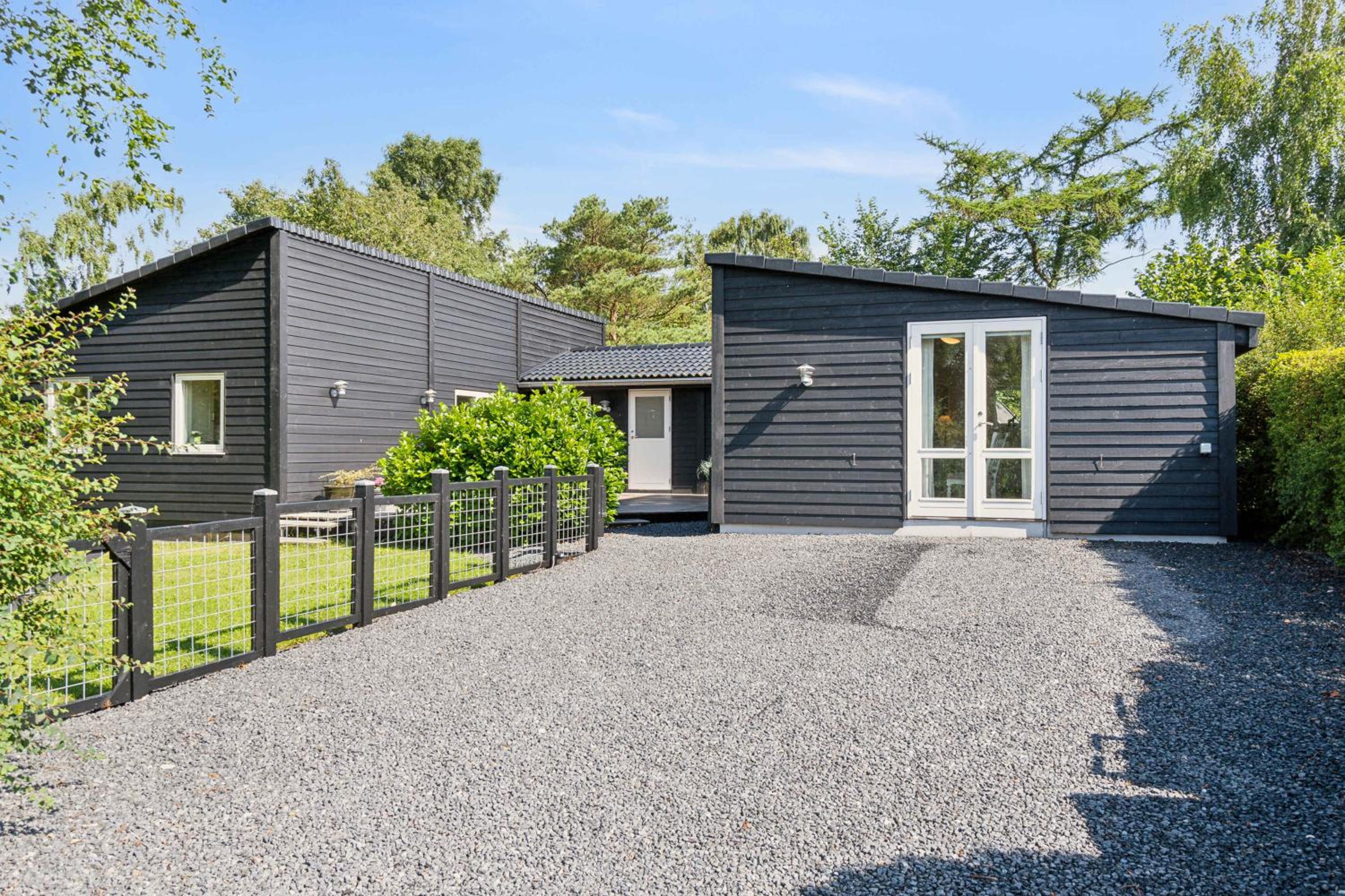 Lovely Summer House Close To Stillinge Beach