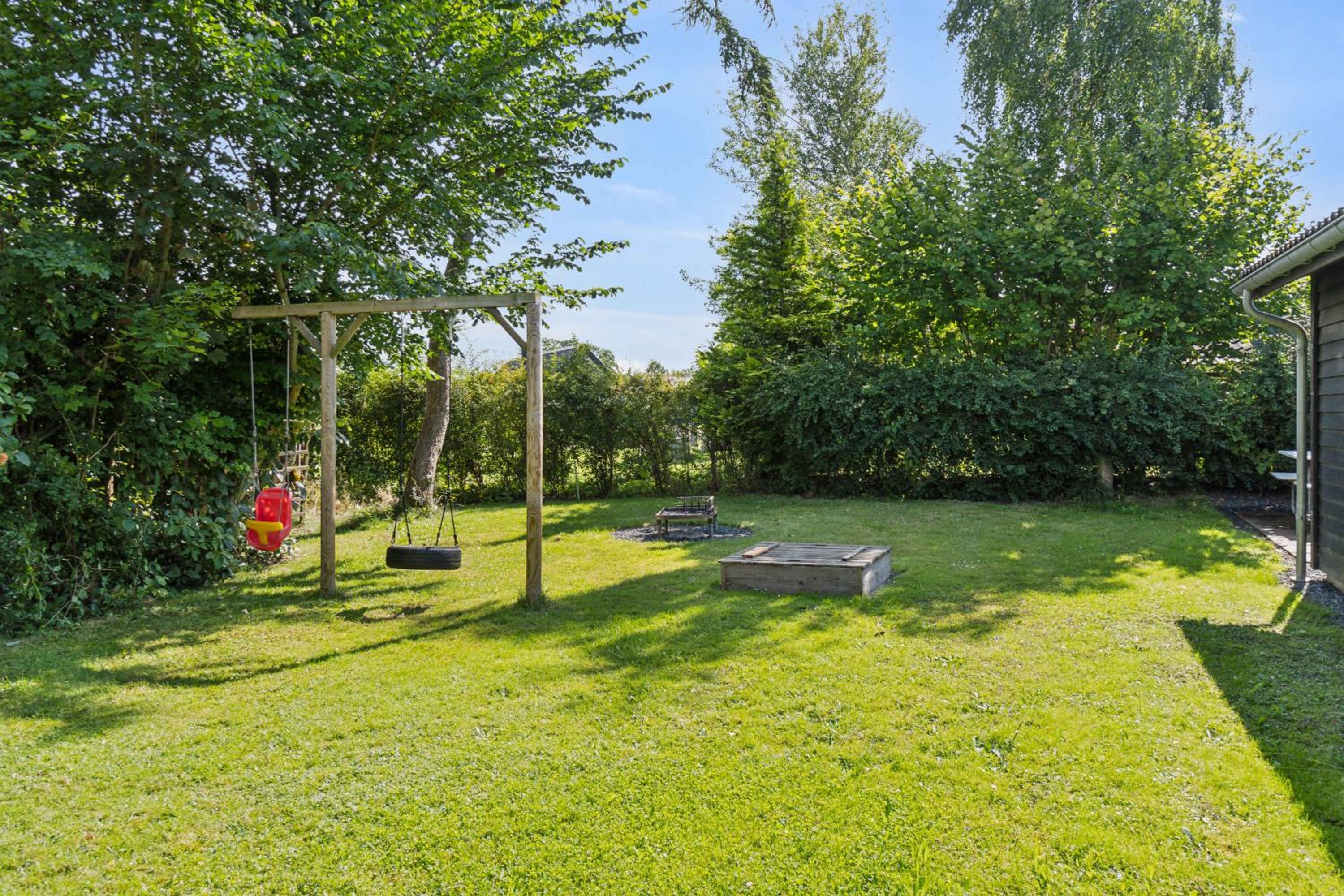 Lovely Summer House Close To Stillinge Beach