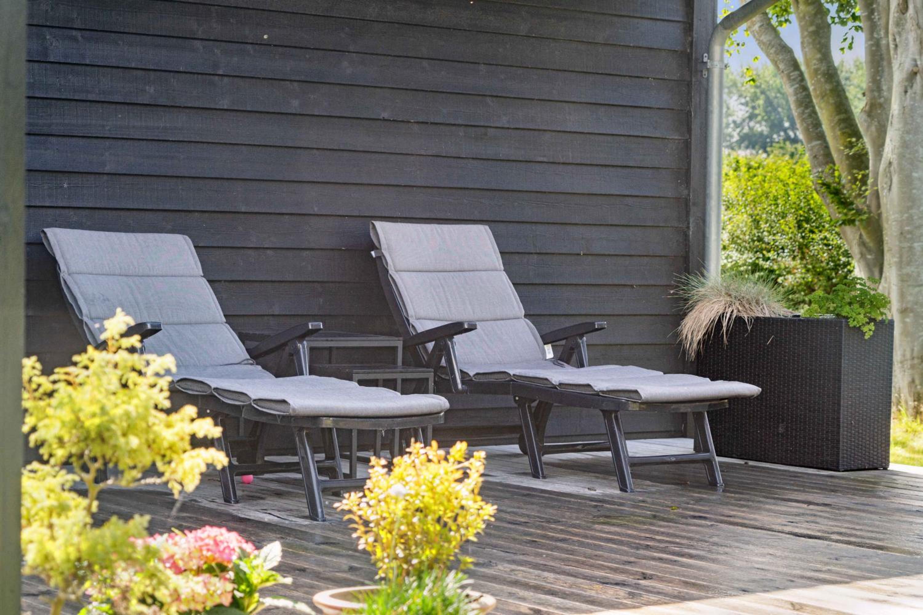 Lovely Summer House Close To Stillinge Beach