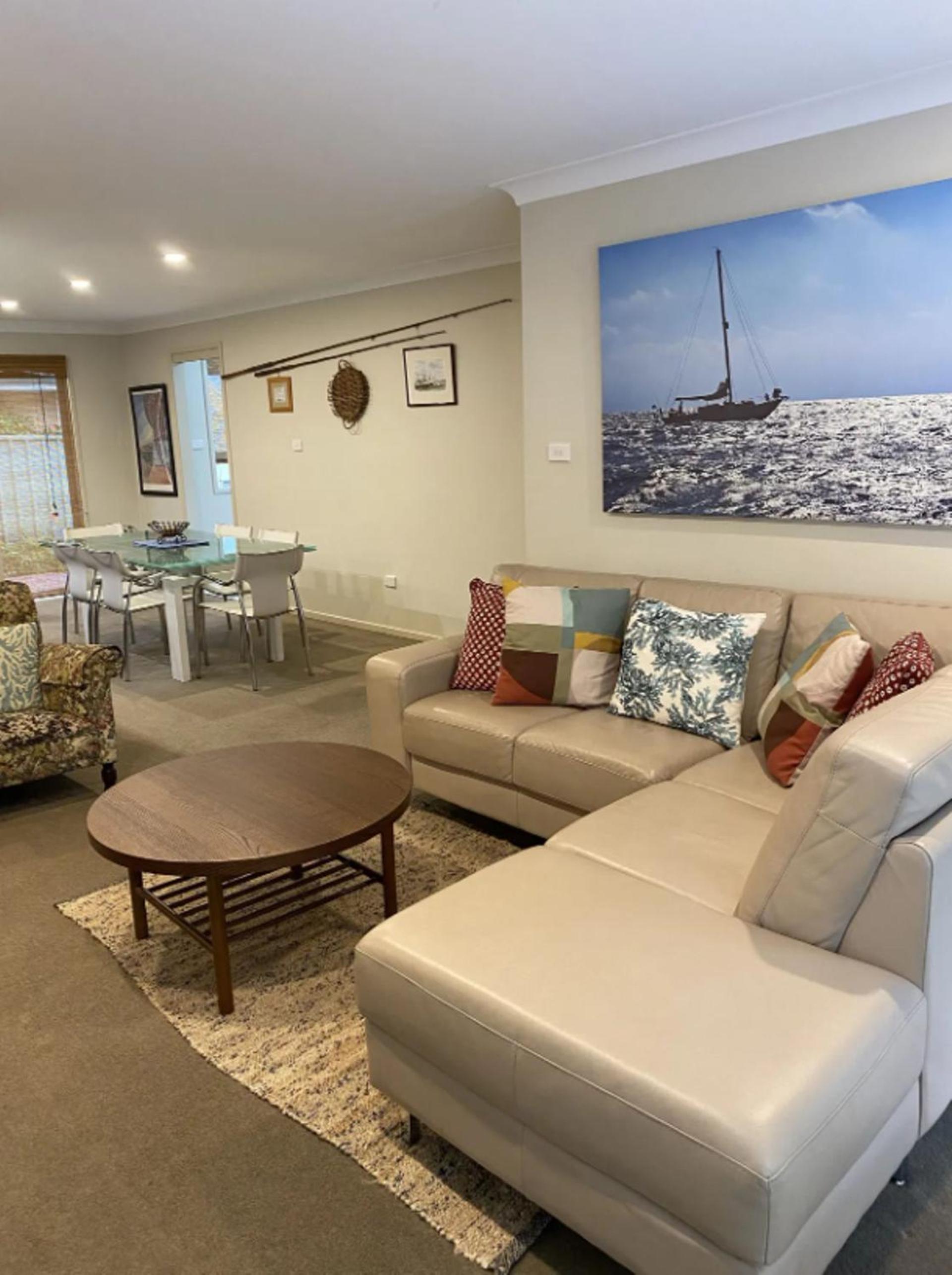 Retreat on Hawke by Experience Jervis Bay