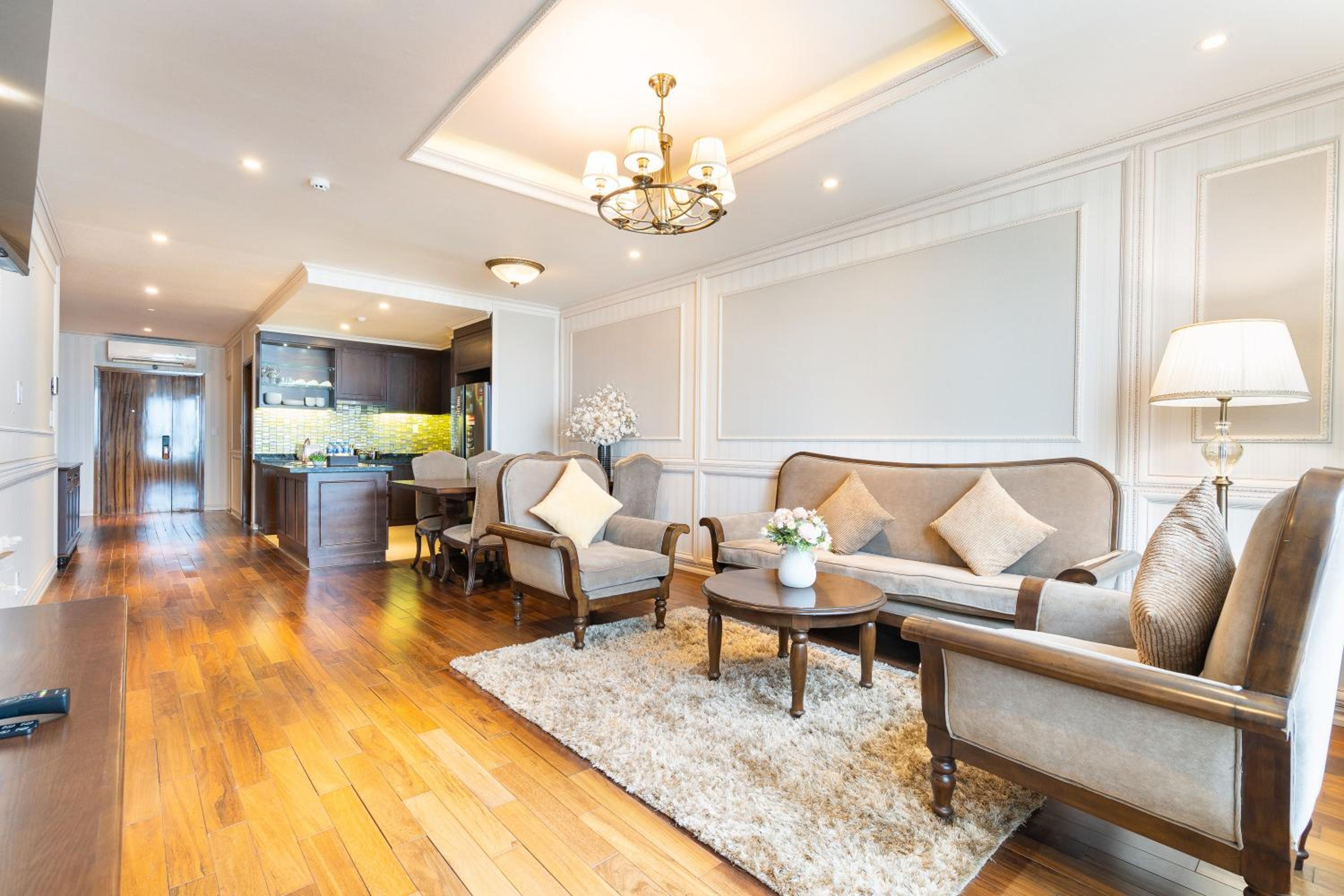 2BR 3BR Luxury Apartment Sky Pool