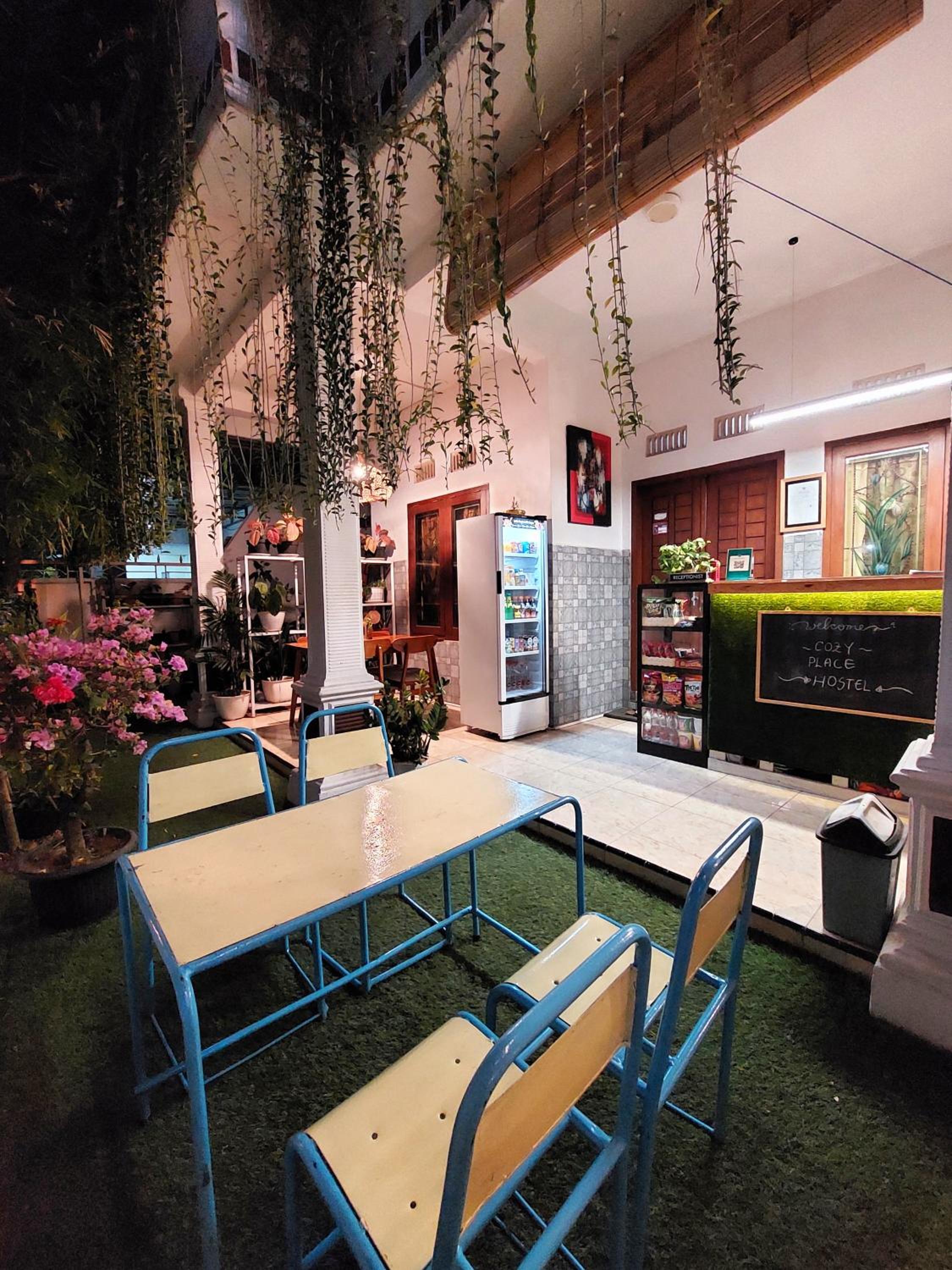 lounge