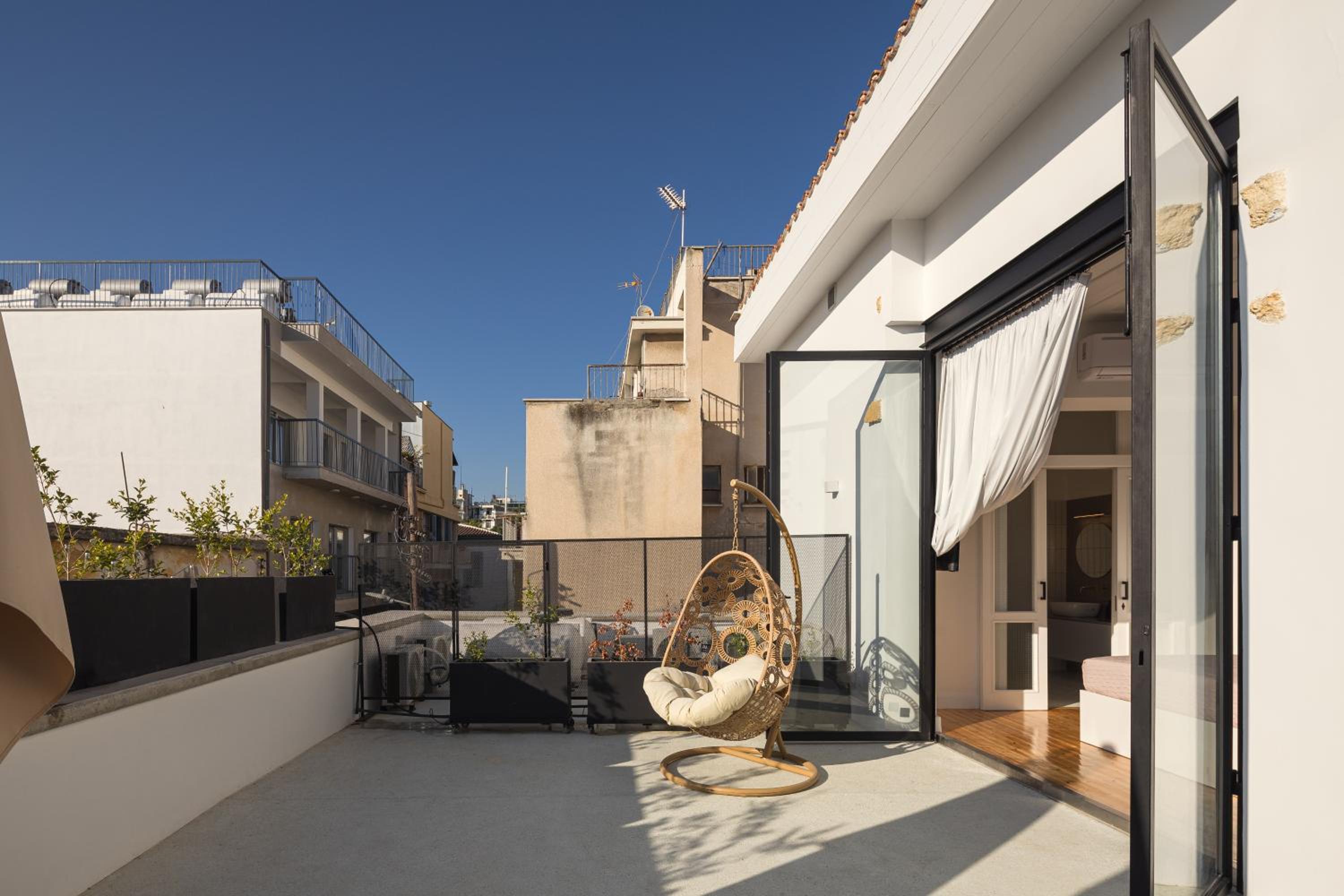 1924 Gemini House, Garden, Rooftop
