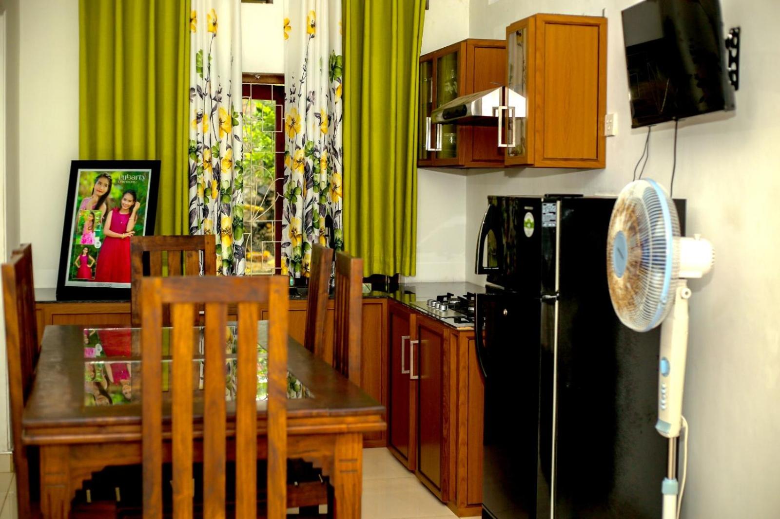 Sahas Villa Midigama