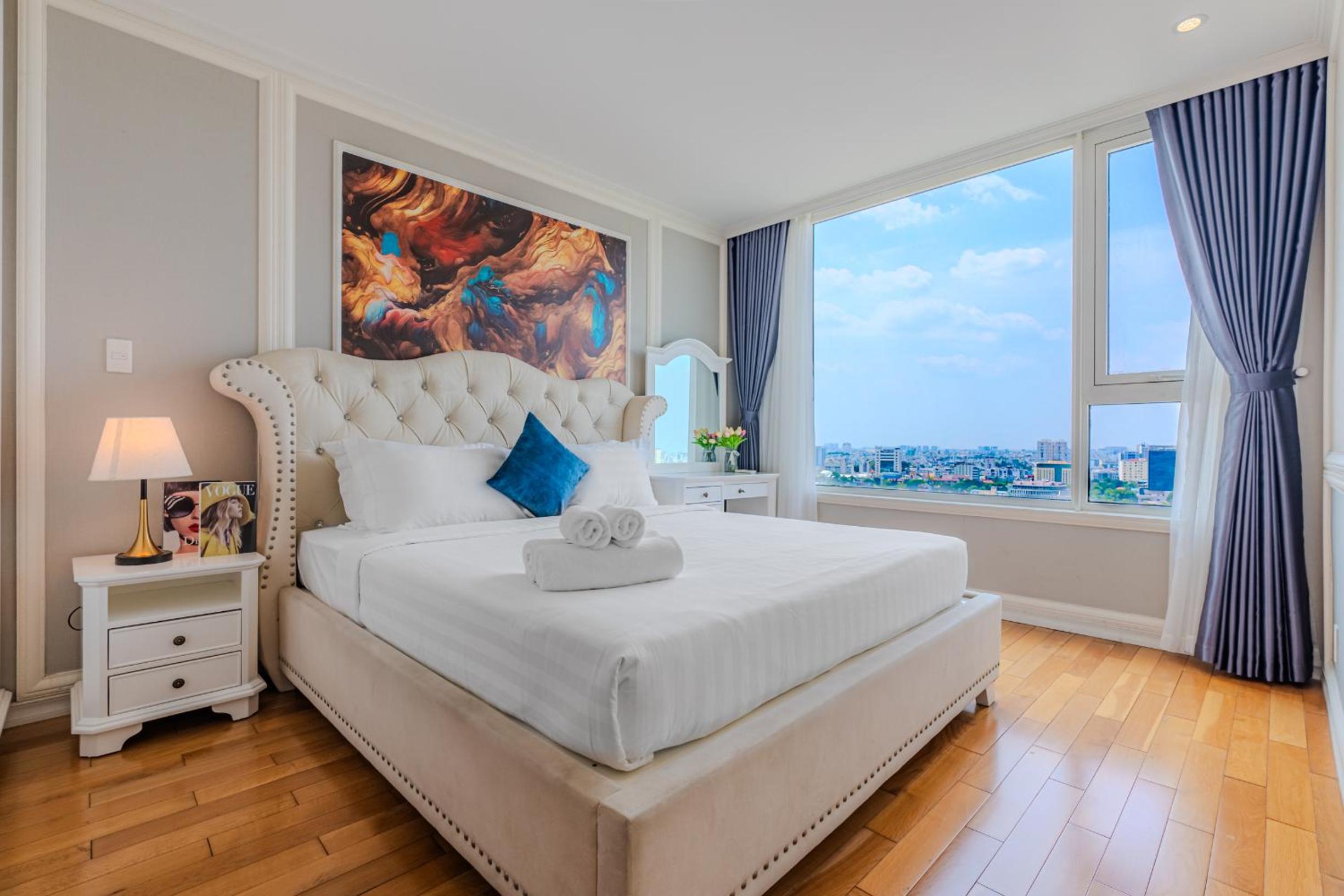 Leman Luxury Suites