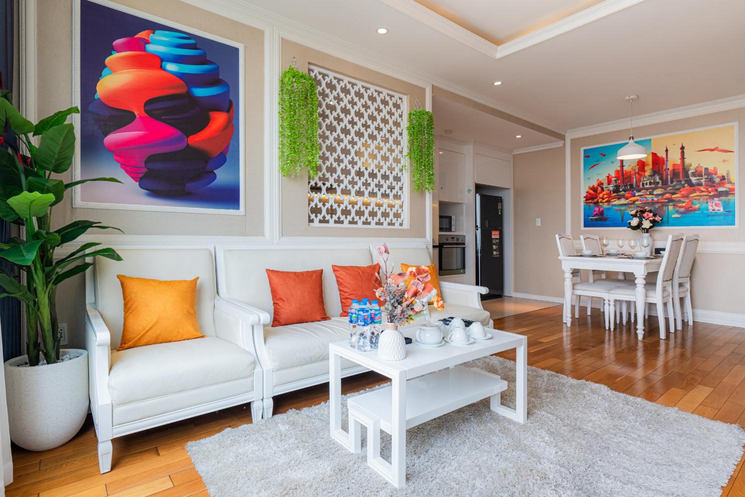 Leman Luxury Suites